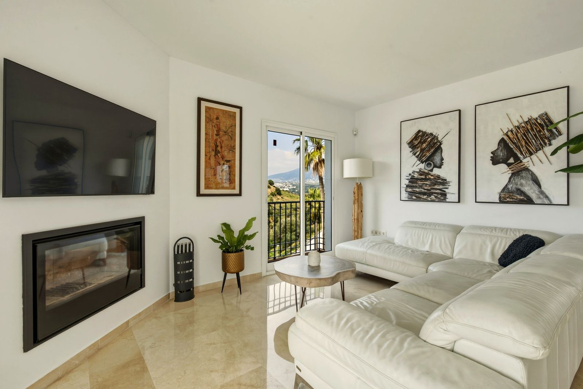 Villa for sale in Mijas