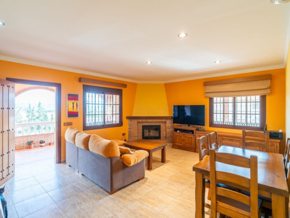 Villa for sale in Mijas