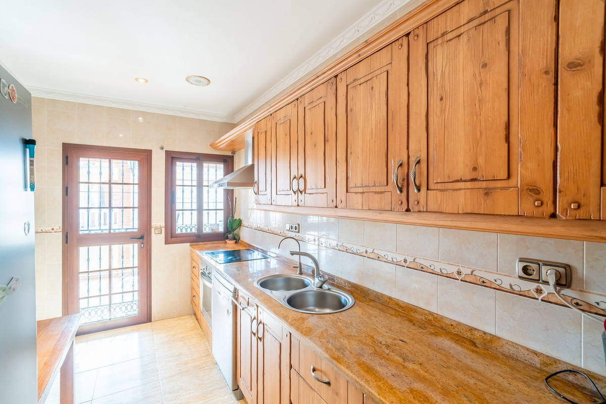 Villa for sale in Mijas