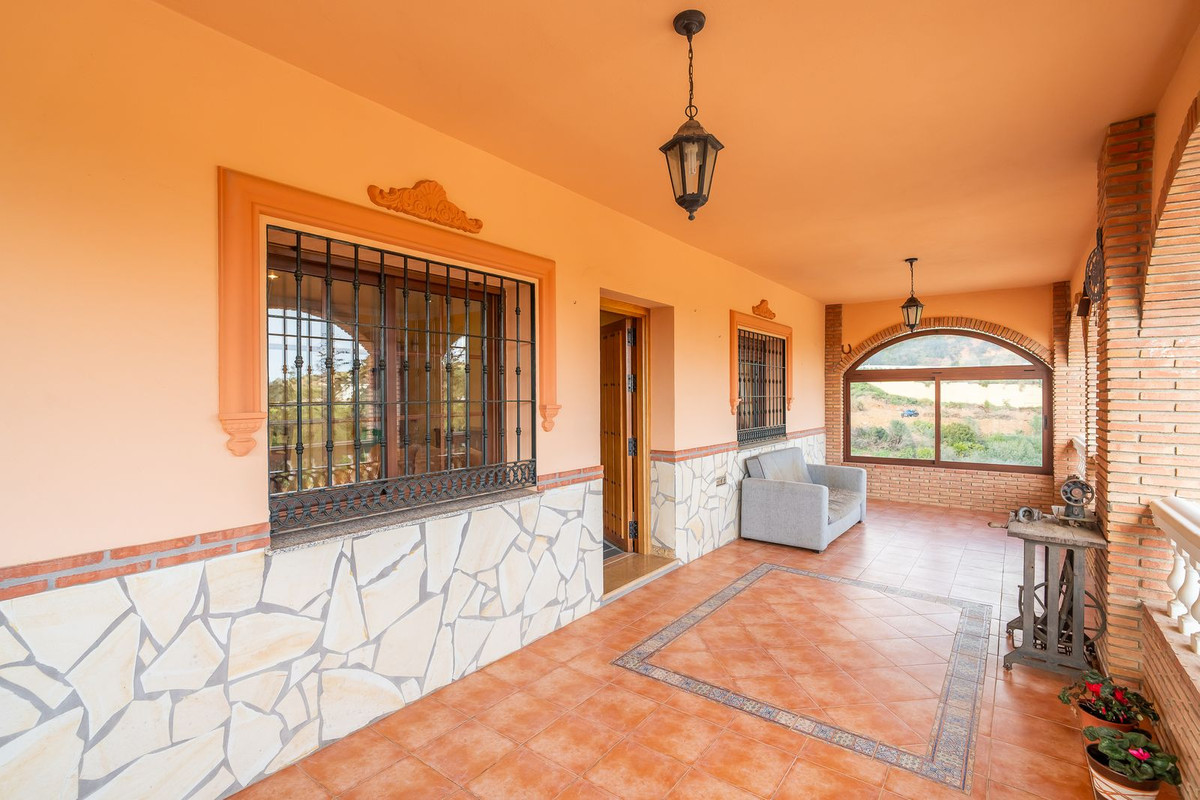 Villa for sale in Mijas