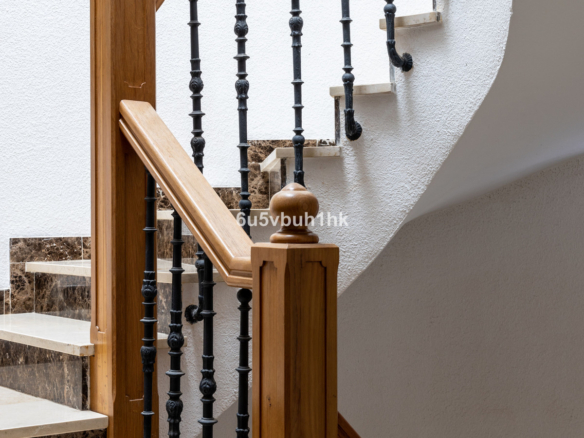 Villa for sale in Mijas