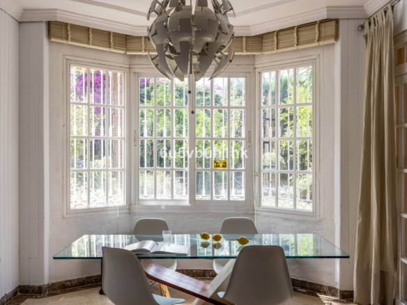 Villa for sale in Mijas