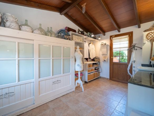 Villa for sale in Mijas