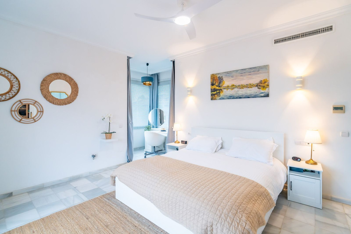 Villa for sale in Mijas