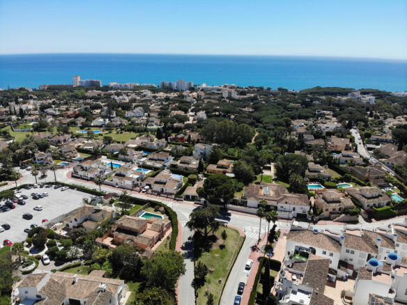Villa for sale in Mijas