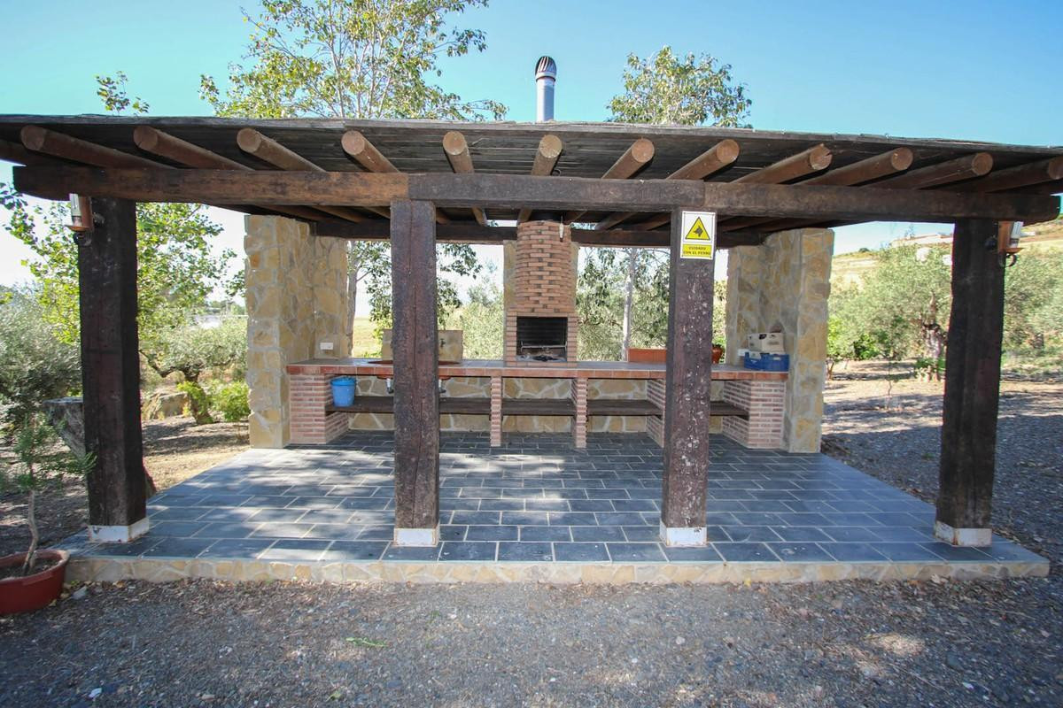 Villa for sale in Pizarra