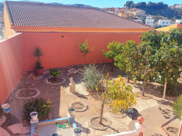 Villa for sale in Puerto de la Torre