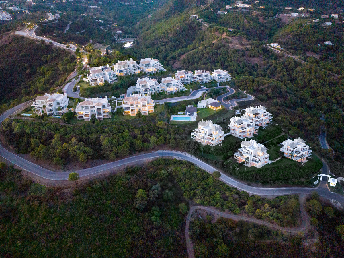 New Apartment for sale in Benahavís