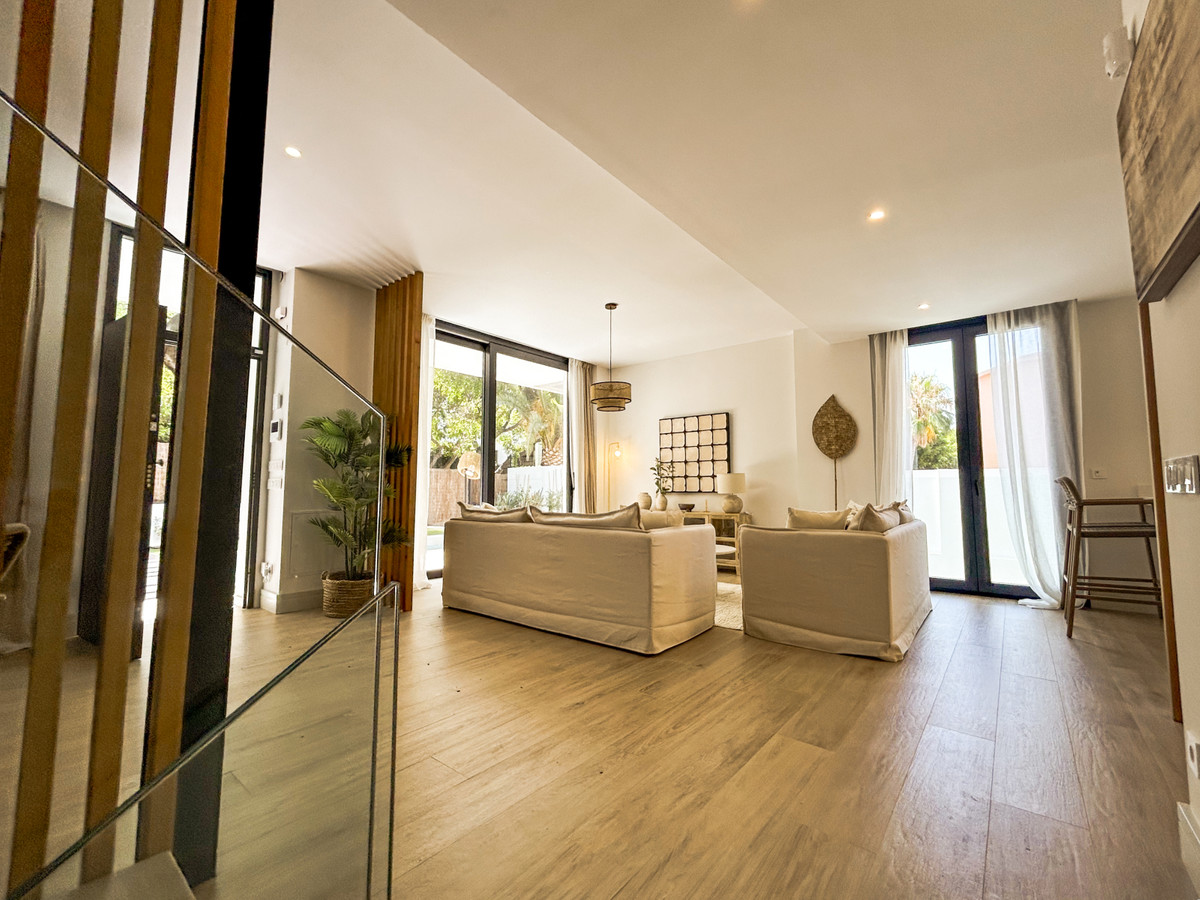 New Townhouse for sale in Málaga