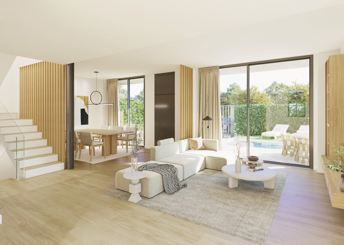 New Townhouse for sale in Málaga
