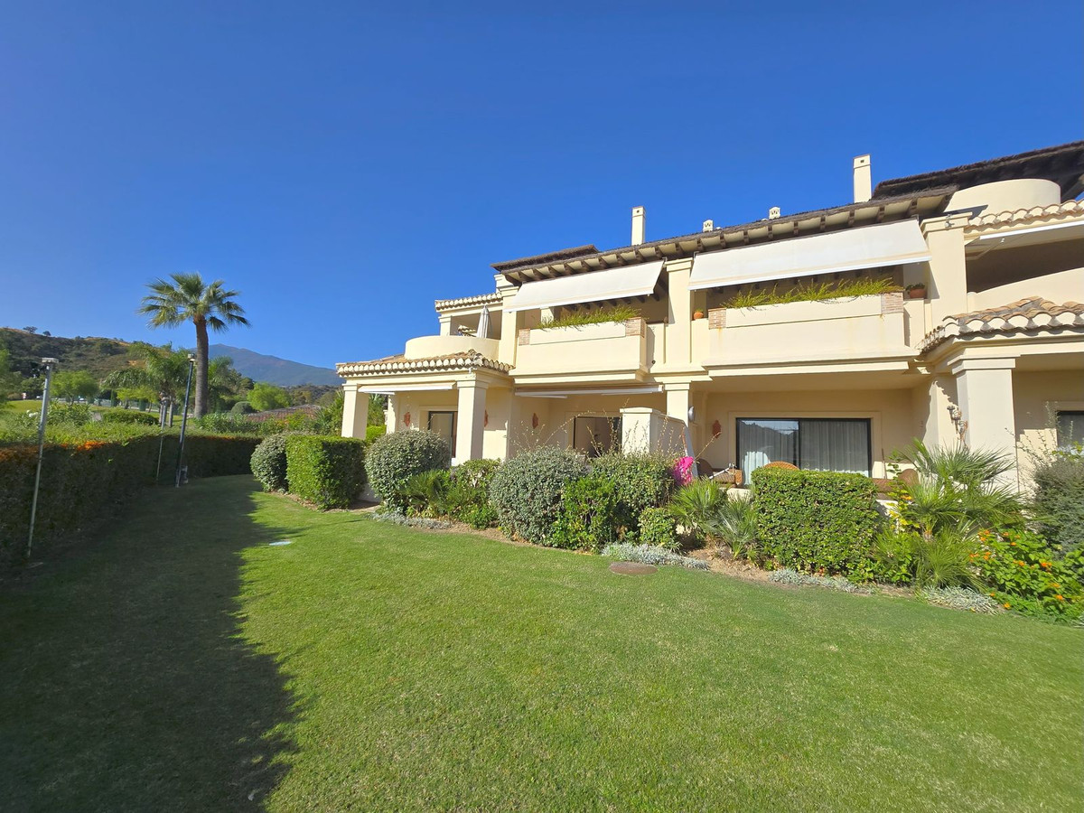Apartment for sale in Benahavís