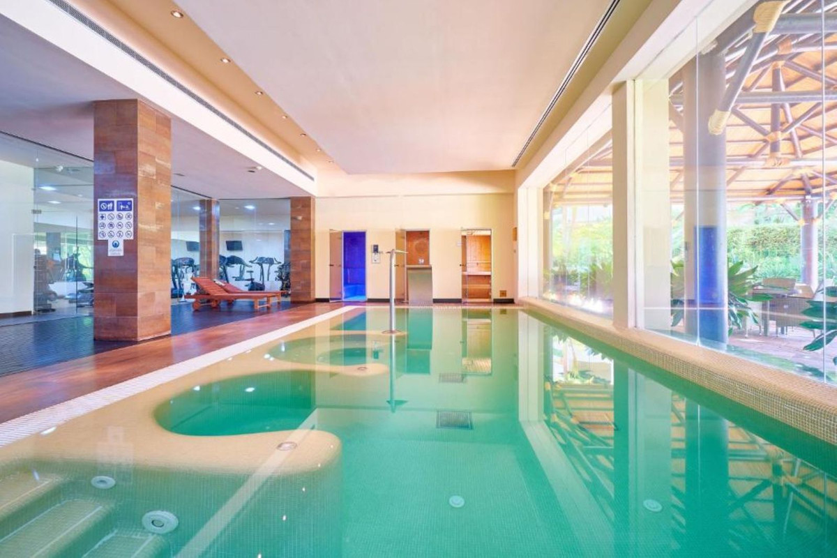 Apartment for sale in Benahavís
