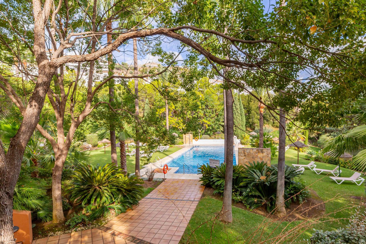 Apartment for sale in Benahavís