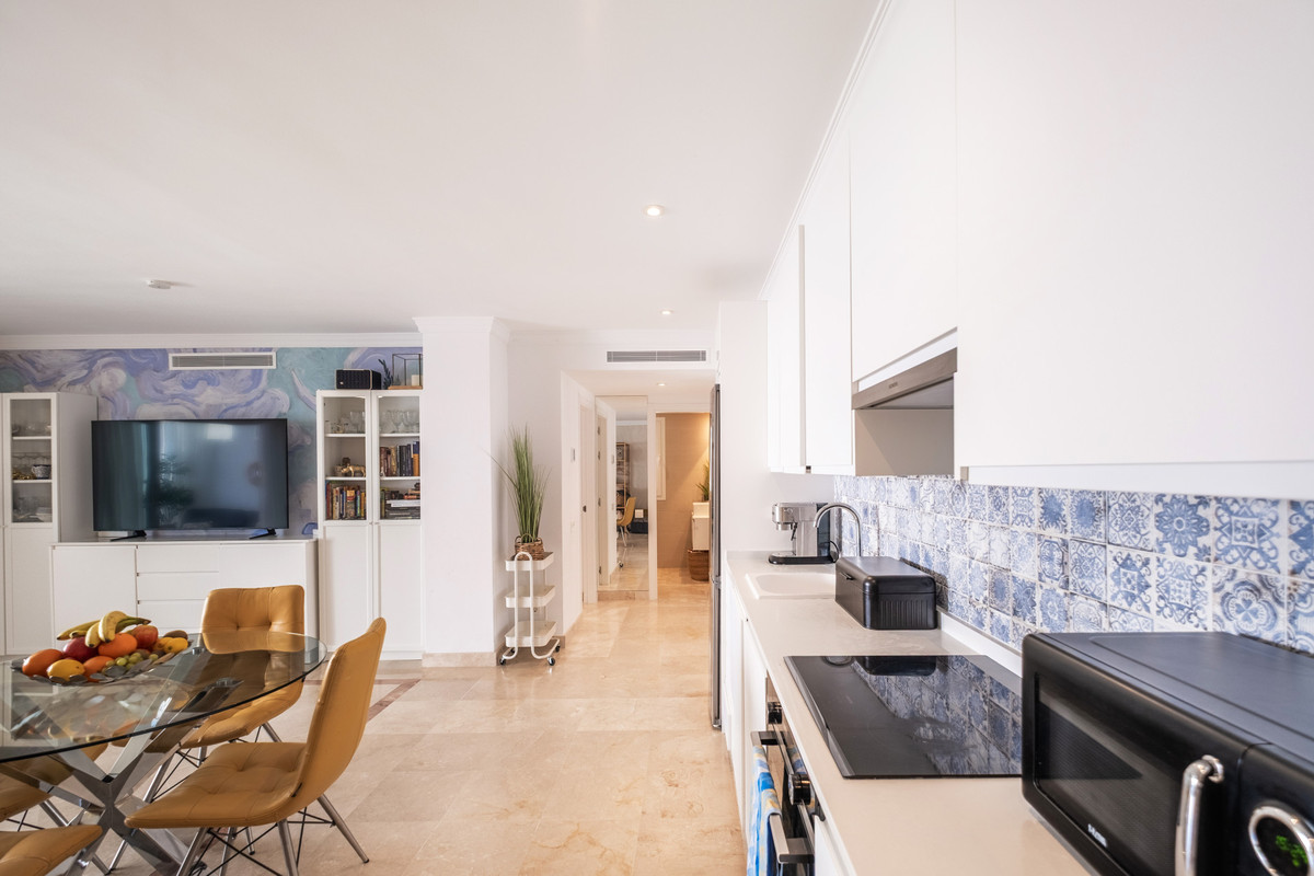 Apartment for sale in Benahavís