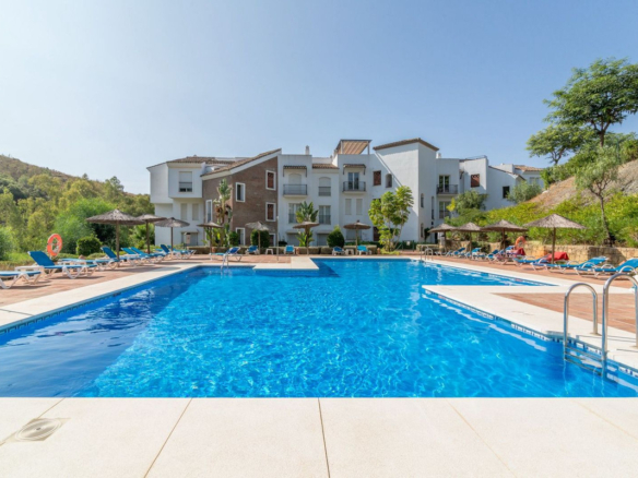Apartment for sale in Benahavís