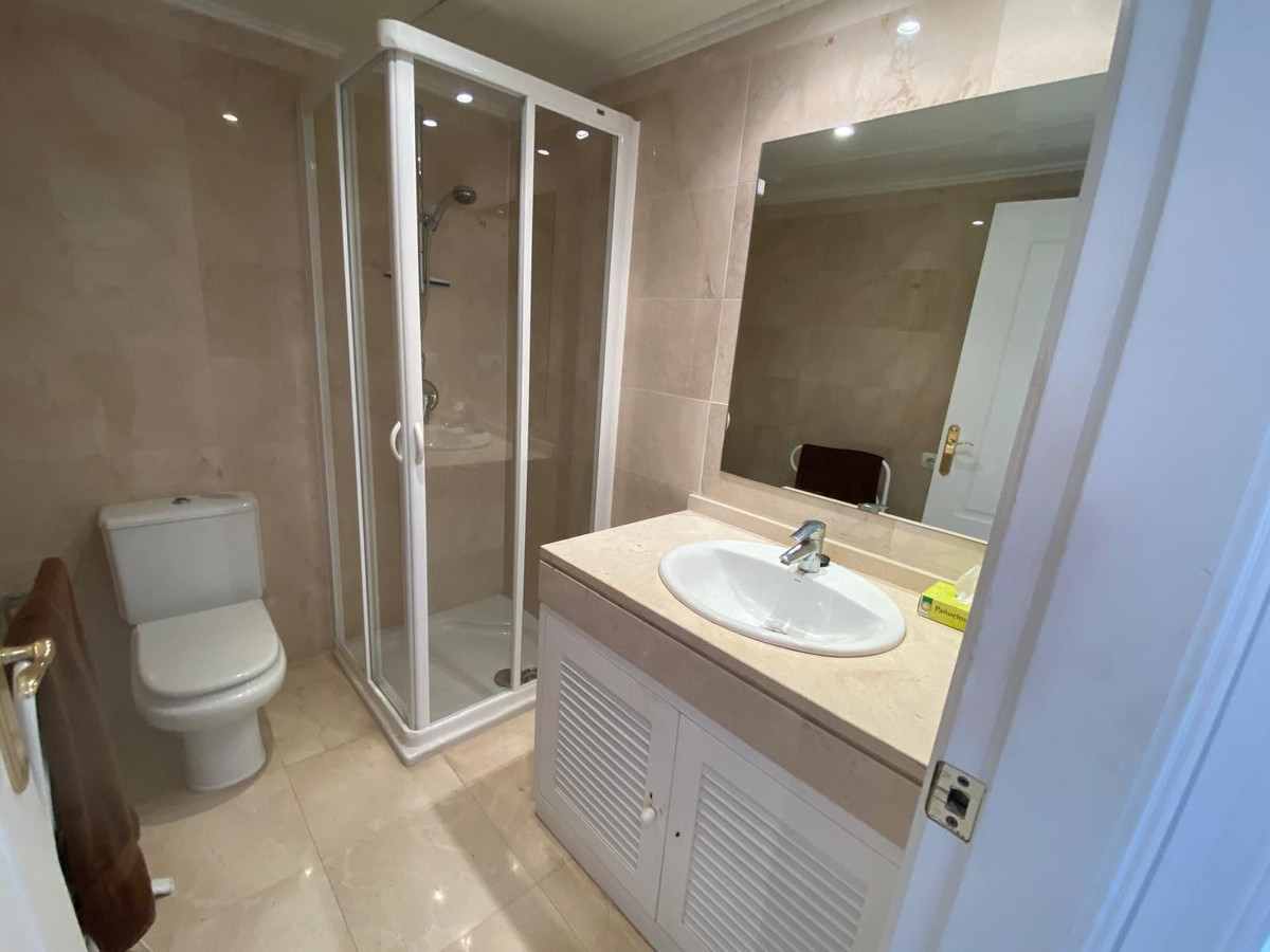 Apartment for sale in Benahavís
