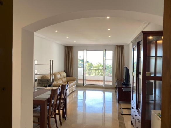 Apartment for sale in Benahavís