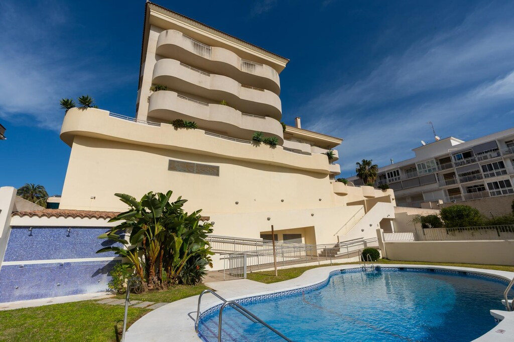 Apartment for sale in Benalmadena