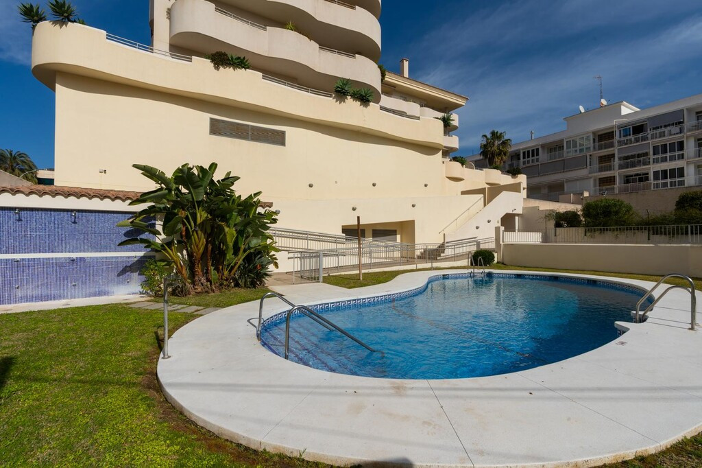 Apartment for sale in Benalmadena