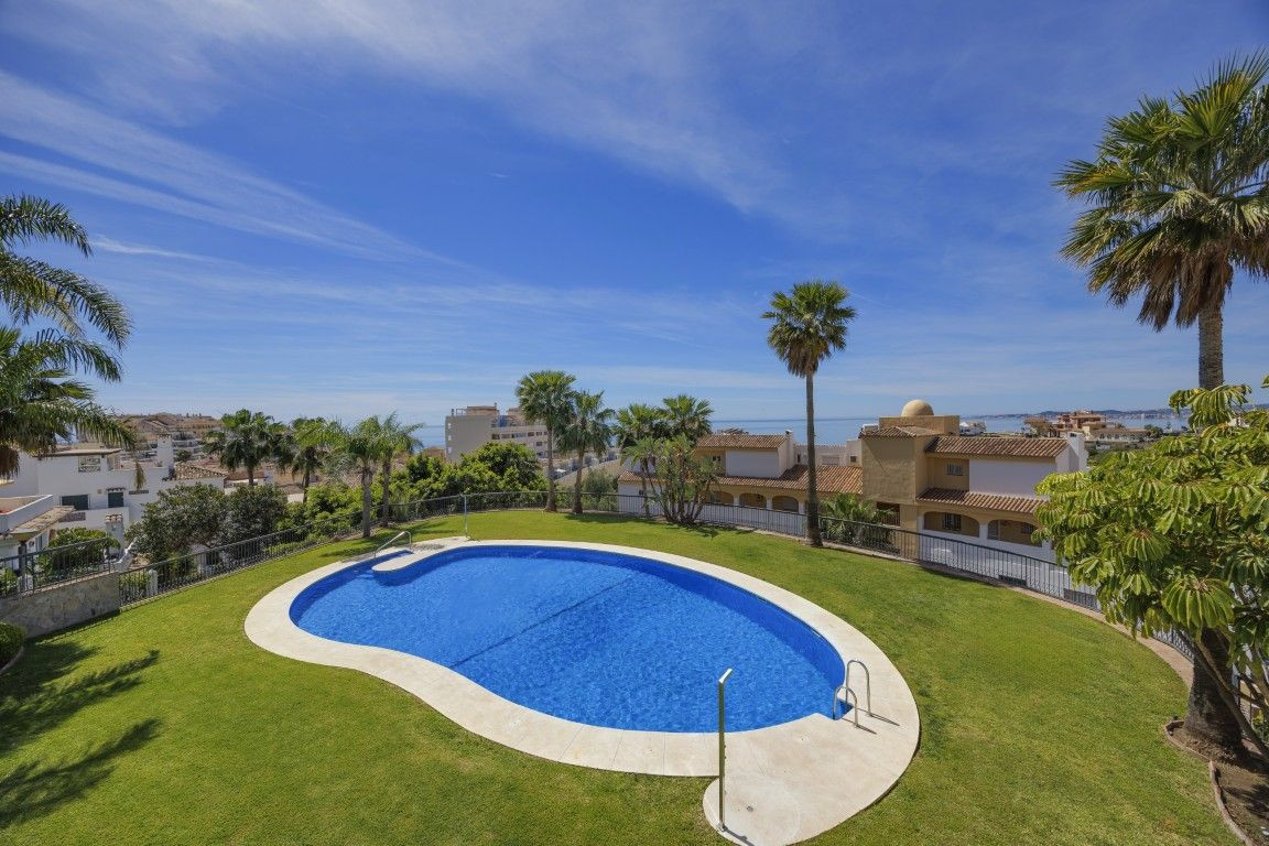 Apartment for sale in Benalmadena