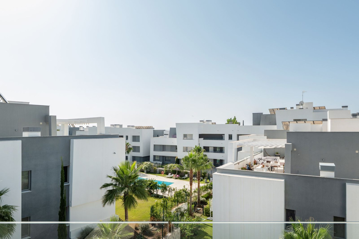 Apartment for sale in Estepona