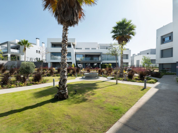 Apartment for sale in Estepona