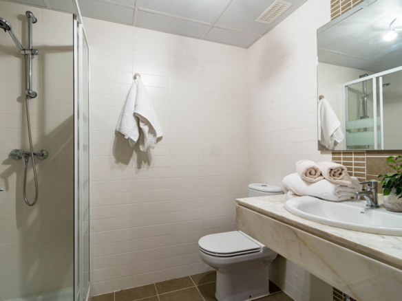 Apartment for sale in Estepona