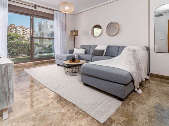 Apartment for sale in Estepona