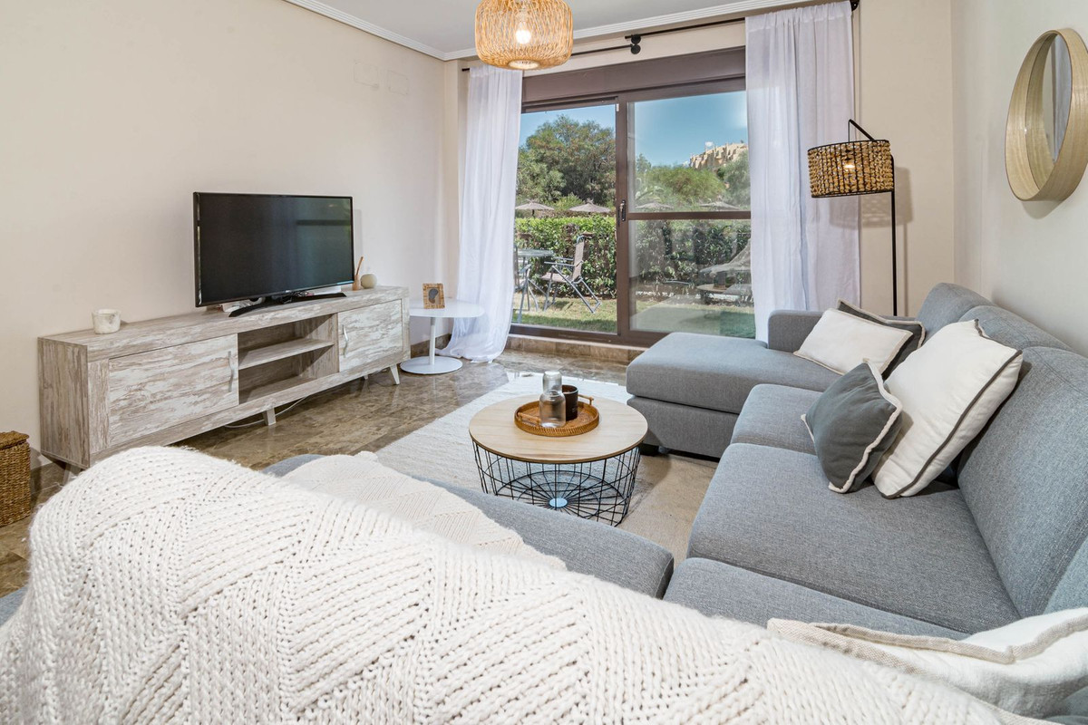 Apartment for sale in Estepona