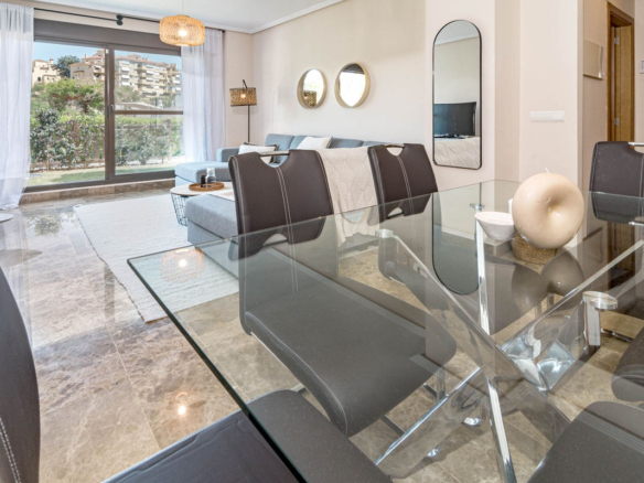 Apartment for sale in Estepona