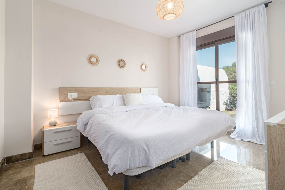 Apartment for sale in Estepona