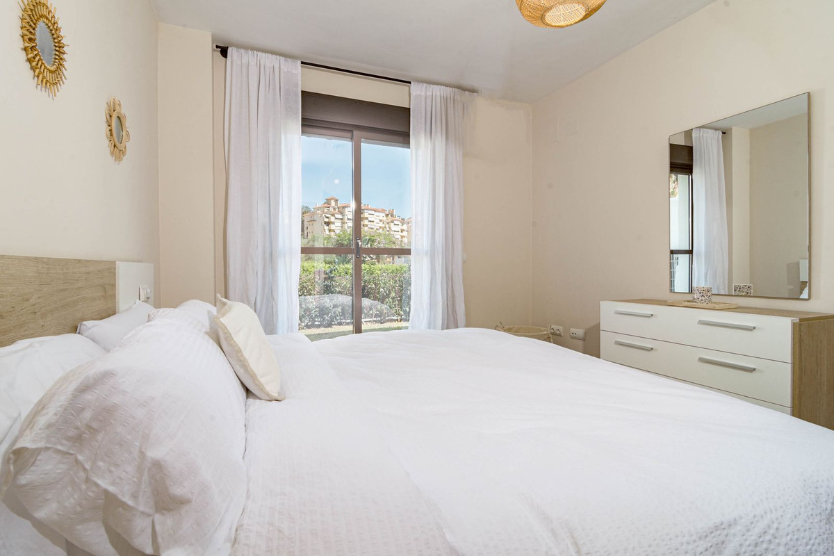 Apartment for sale in Estepona