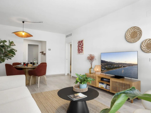 Apartment for sale in Estepona