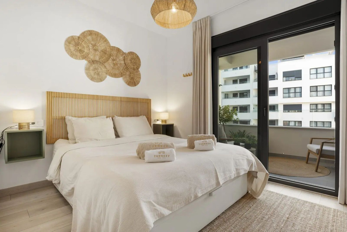 Apartment for sale in Estepona