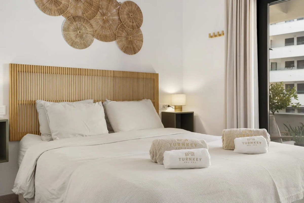 Apartment for sale in Estepona