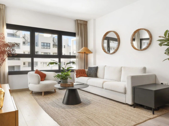 Apartment for sale in Estepona