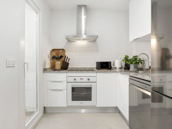 Apartment for sale in Estepona