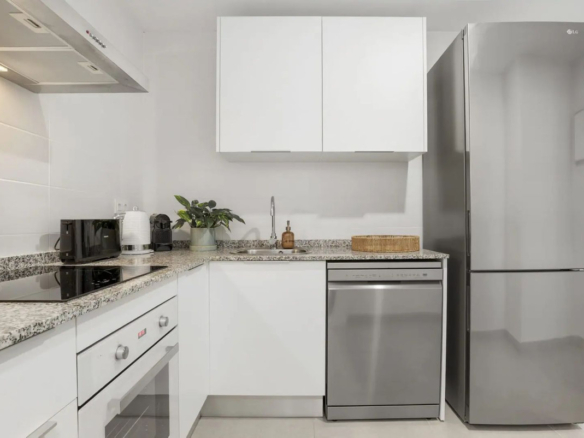 Apartment for sale in Estepona