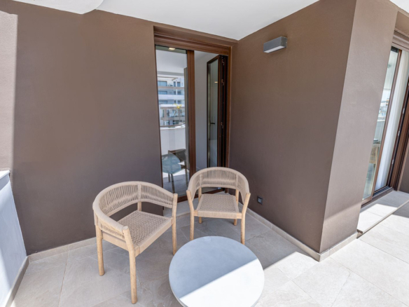 Apartment for sale in Estepona