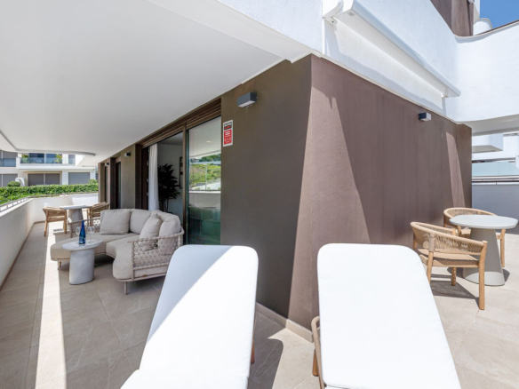 Apartment for sale in Estepona