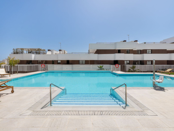 Apartment for sale in Estepona