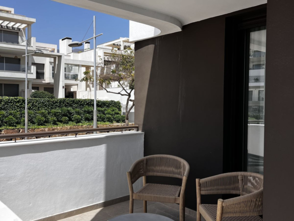 Apartment for sale in Estepona