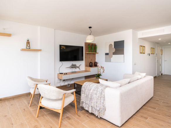 Apartment for sale in Estepona