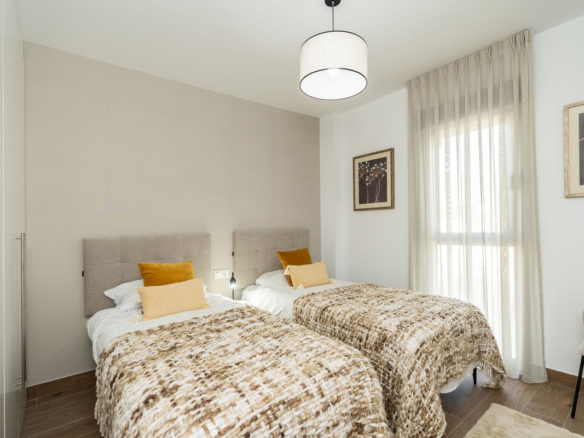 Apartment for sale in Estepona