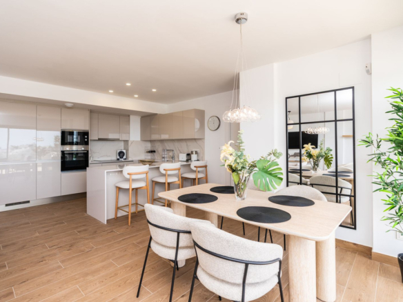 Apartment for sale in Estepona