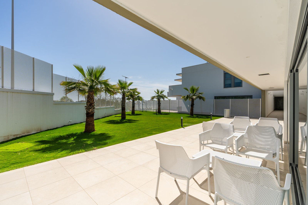 Apartment for sale in Estepona