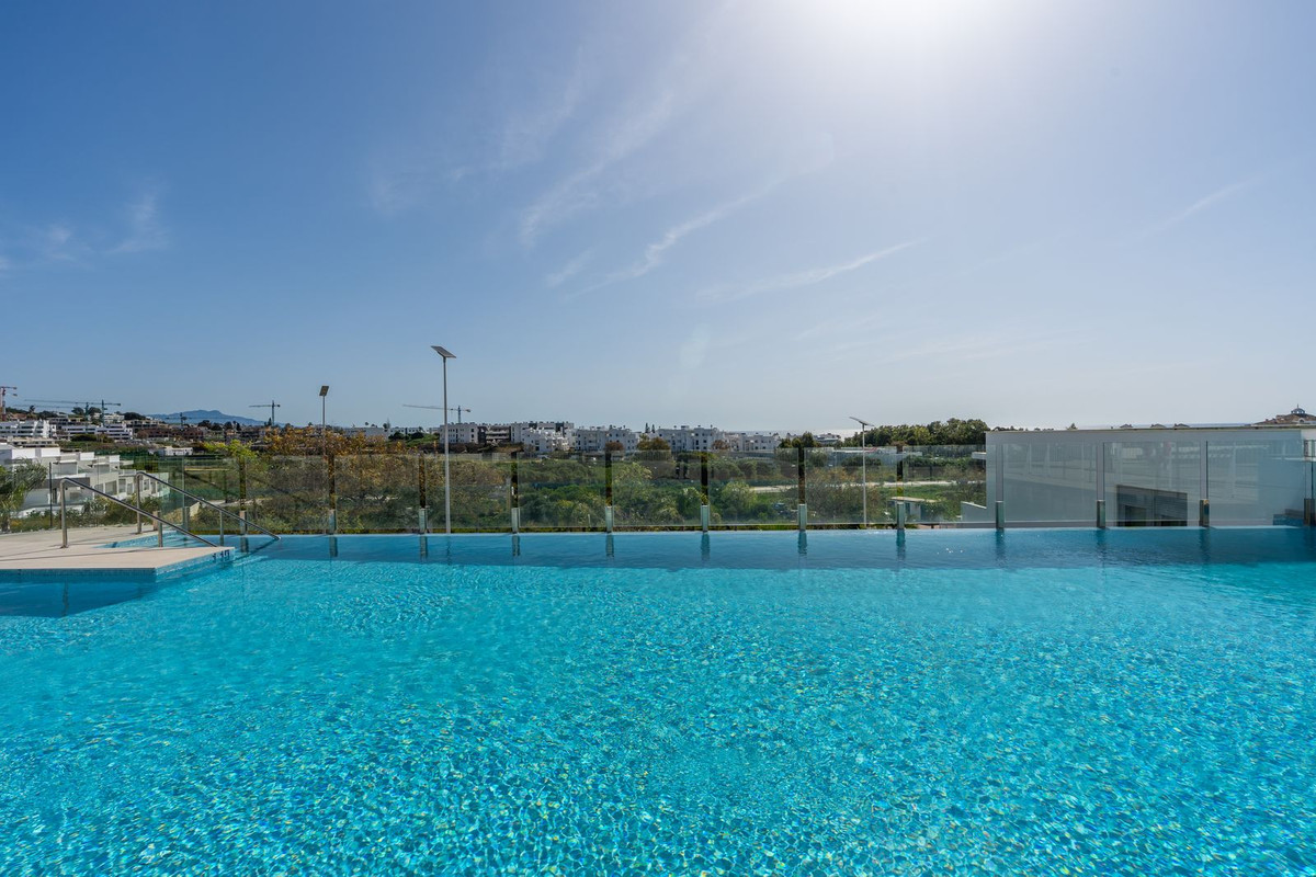 Apartment for sale in Estepona