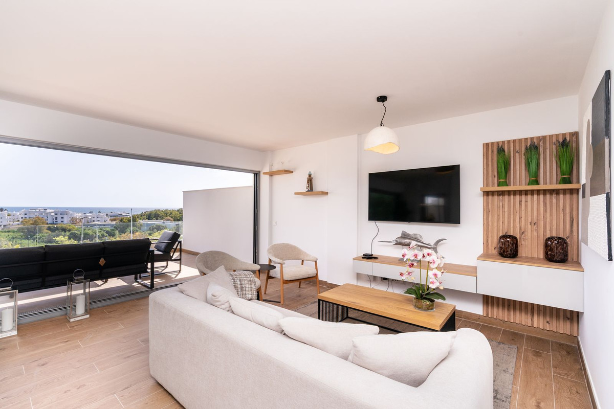 Apartment for sale in Estepona