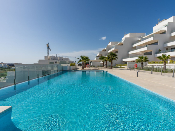 Apartment for sale in Estepona