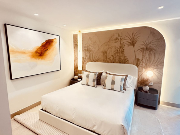 Apartment for sale in Estepona